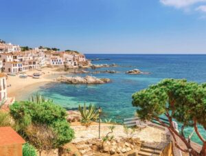 Où partir en Espagne en famille : les îles Baléares pour des vacances reposantes