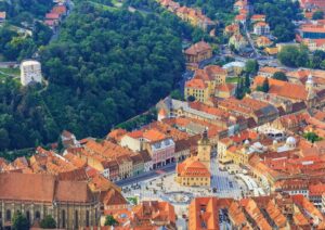 Découverte de Brasov : un voyage dans le temps en Roumanie